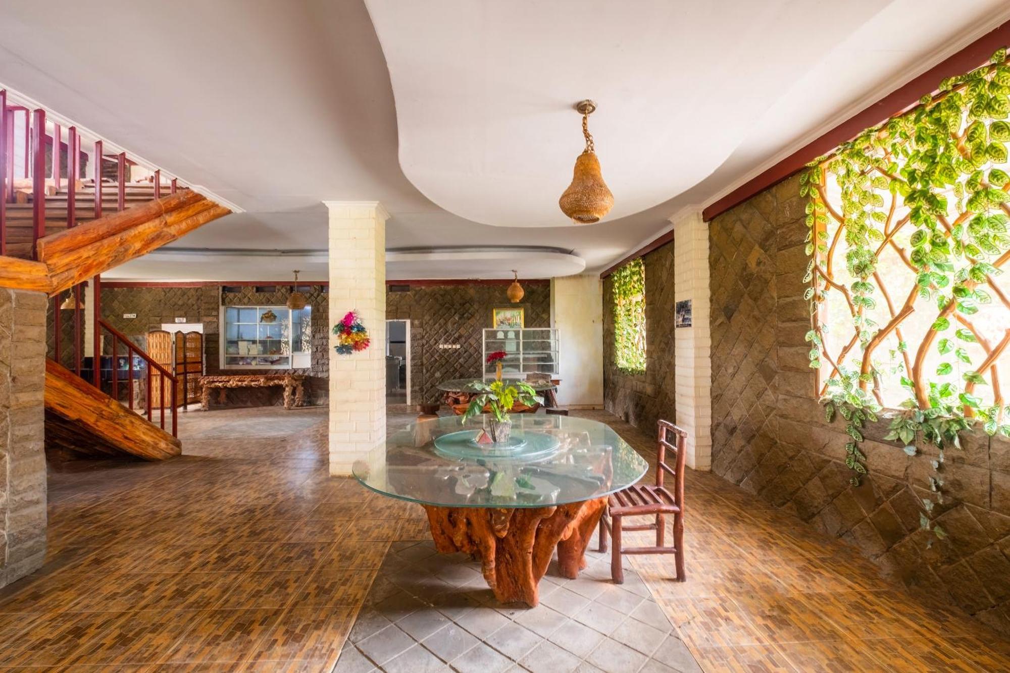 Oyo 2278 Cikidang Hunting Resort Sukabumi Exterior photo